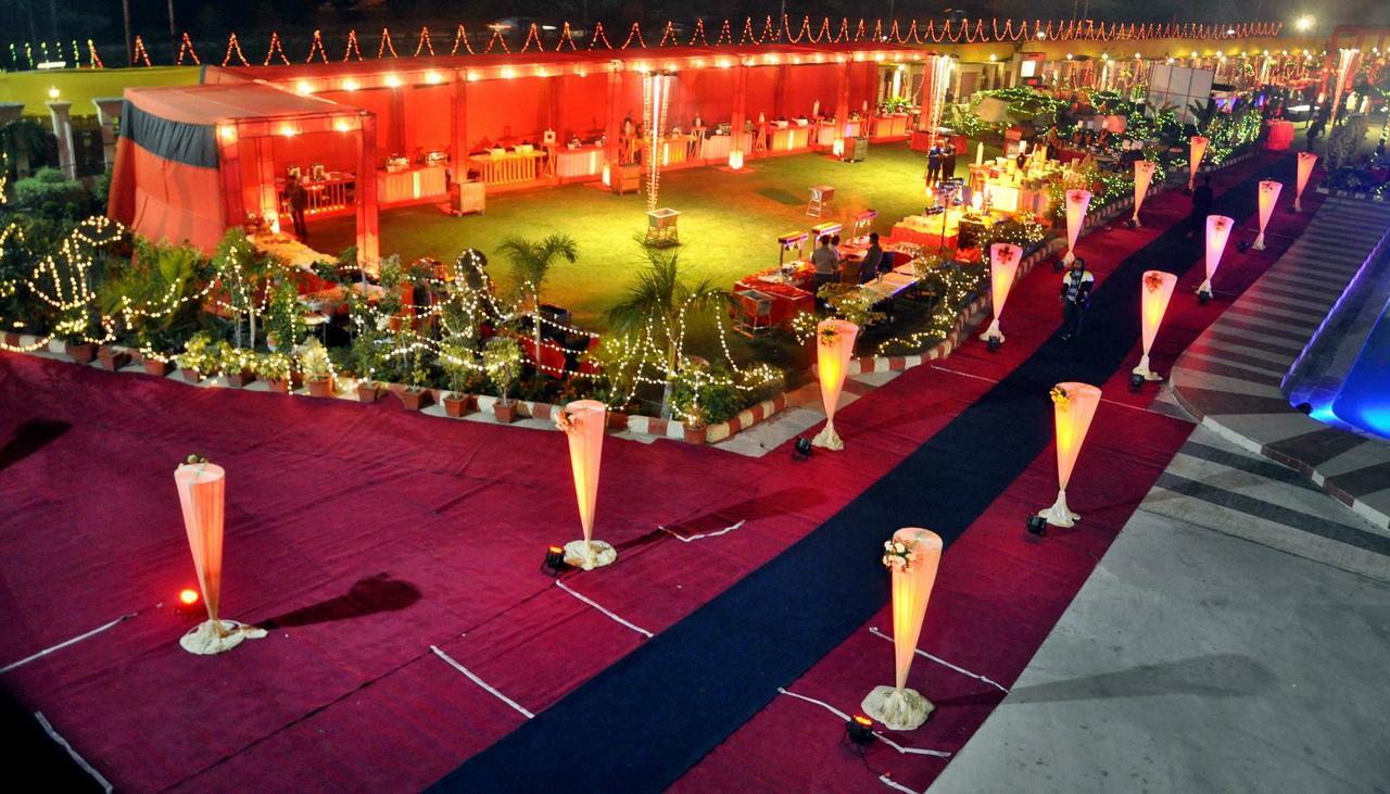 Gardenia Hotel Spa & Resort Haridwar Exterior photo
