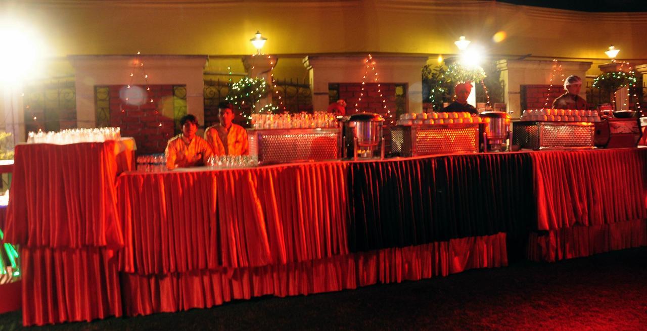 Gardenia Hotel Spa & Resort Haridwar Exterior photo