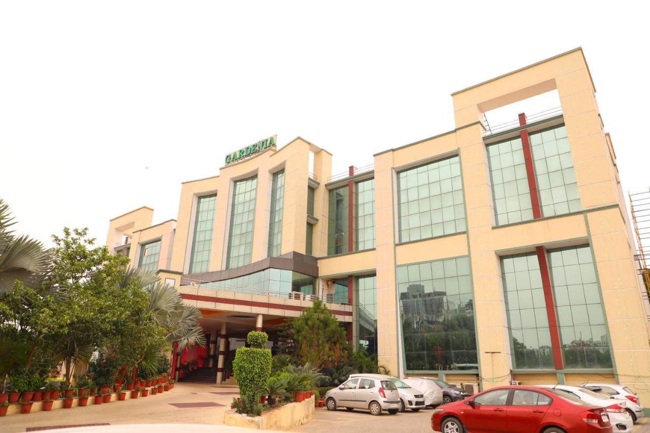 Gardenia Hotel Spa & Resort Haridwar Exterior photo